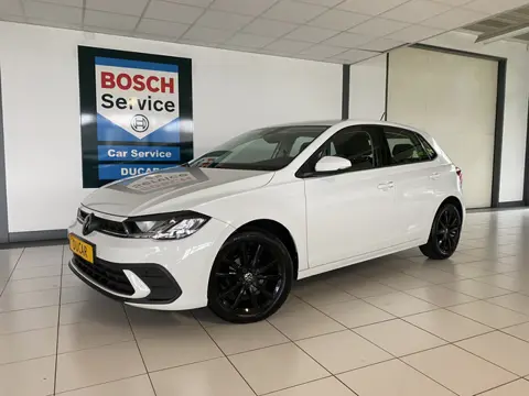 Volkswagen Polo 1.0 TSI Life automaat 5 Drs Trekhaak / Carplay /Stoelverwarming / Navigatie / Cruise
