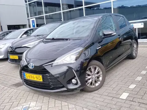 Toyota Yaris 1.5 Hybrid Dynamic Automaat 100pk | 16'' Lichtmetalen velgen | Cruise control | BTW-aut
