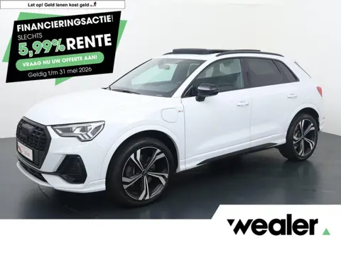 Audi Q3 45 TFSI e S edition | 245 PK | SoH 92% | Trekhaak | Panoramadak | Matrix LED koplampen | S l