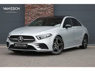 Mercedes-Benz A-Klasse 200 Business Solution AMG | Panoramadak | Camera | Night Pakket | High Perfor