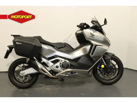 Honda NSS 750 Forza (bj 2021)