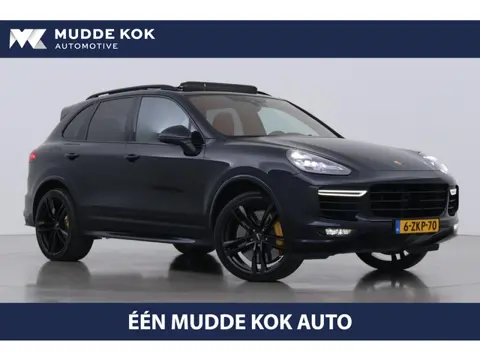 Porsche Cayenne 4.8 Turbo | Burmester | Panoramadak | Keramische Remmen | Luchtvering | Sport Chrono