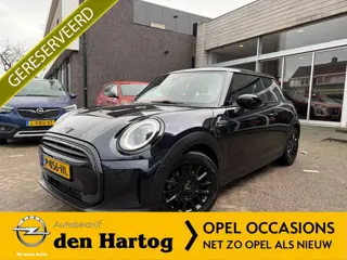 MINI Mini 1.5 Cooper Camden Plus Edition Automaat Navi/Panoramadak/Leder/Camera