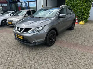Nissan Qashqai 1.2 N-Connecta,Pano,360Camera,LEDER