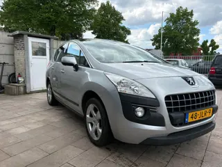 Peugeot 3008 1.6 VTi Première|Panorama|Hoge instap|1e eigenaar