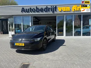 Volkswagen Golf 1.0 TSI Life