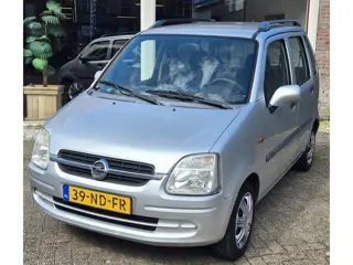 Opel Agila 1.2-16V Color Edition
