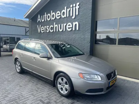 Volvo V70 2.5T automaat stoelverwarming trekhaak btw