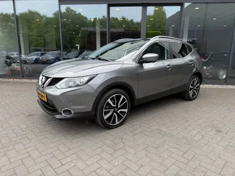 NISSAN QASHQAI 1.2 TEKNA,Pano,Leer,BLIS,Lane Ass.,Cam360,LED,Stoelverw,Trekhk