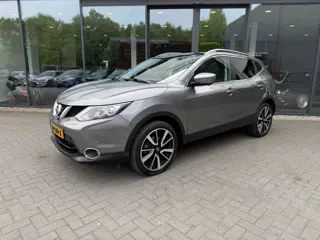 NISSAN QASHQAI 1.2 TEKNA,Pano,Leer,BLIS,Lane Ass.,Cam360,LED,Stoelverw,Trekhk