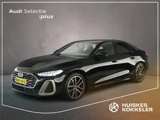 Audi A5 Limousine 2.0 TFSI S Edition | Adapt. Cruise | Optiek Pack | 19 inch | Camera | MMi + | Audi