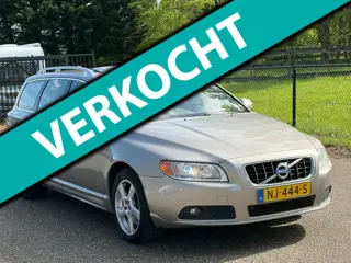 Volvo V70 2.0 D3 Summum /Xenon/Pano/Trekhaak/