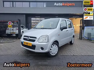 Opel Agila 1.0-12V Essentia
