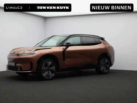 Lynk & Co 08 1.5 More / Panoramadak / 360 Camera / Harman Kardon audio / Massage + Ventilatie voorst