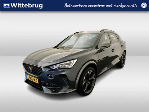 CUPRA Formentor 1.4 e-Hybrid Performance / Panorama dak / Navigatie / Stuur en stoelverwarming / Cam