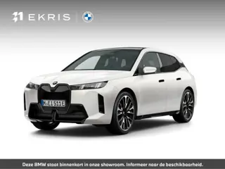 BMW iX xDrive45 M Sportpakket Pro | Innovation Pack | Sky Lounge