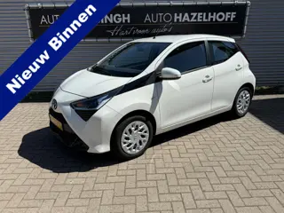 Toyota Aygo 1.0 VVT-i x-play Als nieuw!!! | Airco | Apple Carplay/Android Auto | Bluetooth | Camera 