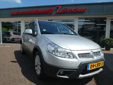 Fiat Sedici 1.6-16V Emotion (bj 2010, automaat)
