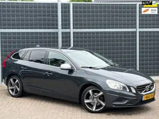 Volvo V60 1.6 T3 R-Design
