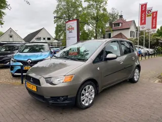 MITSUBISHI COLT 1.3 EDITION TWO AUTOMAAT / AIRCO / RADIO-CD / PARROT / TREKHAAK