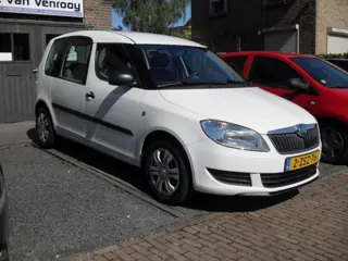 SKODA ROOMSTER 1.2 Active