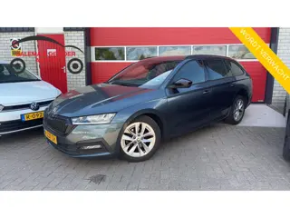 Skoda Octavia Combi 1.0 TSI Sport Business TREKHAAK / FULL LED / STUURVERW / CARPLAY / NAVI / CLIMA 