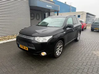 Mitsubishi Outlander 2.0 PHEV Instyle
