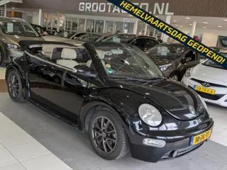 Volkswagen New Beetle Cabriolet 2.0 Airco, Leder, Stuurbekrachtiging