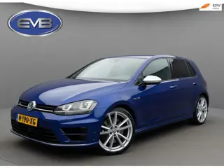 Volkswagen Golf 2.0 TSI AUTOMAAT R 4Motion, achteruitrijcamera, vele opties, keurig nette auto