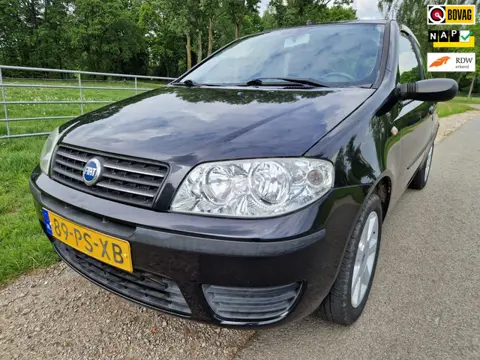 Fiat Punto 1.2 Sound airco pas 52.700km!!!!