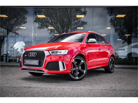 Audi RS Q3 2.5 TFSI quattro Pro Line Plus**DEALER ONDERHOUDEN** **1e eigenaar**Facelift**BOSE