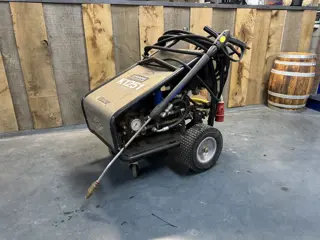 Heavy duty hogedrukreiniger