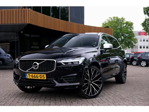 Volvo XC60 2.0 T8 Twin Engine AWD R-Design|Rijklaar!|Luchtvering|Pano|HK|HUD|ACC|PilotAssist|ACC|Tre