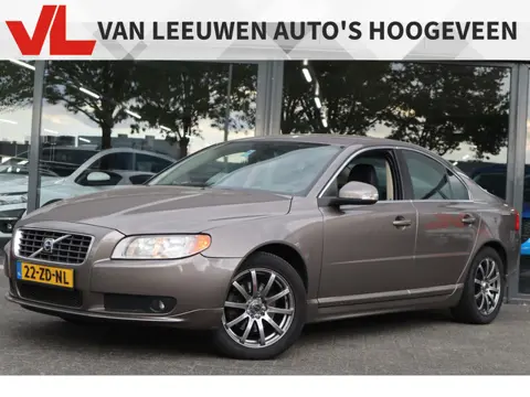 Volvo S80 2.5 T Momentum | Nieuw binnen! | Rijklaar | Leder | Trekhaak