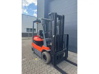 Toyota 7FB15 1,5 ton elektrische heftruck (bj 2003)