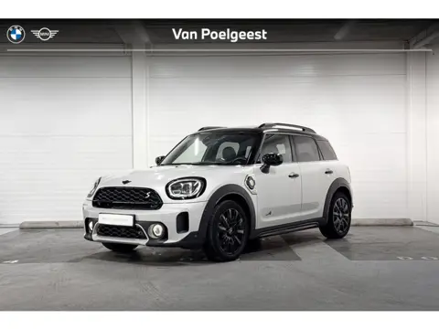 MINI Countryman Cooper SE ALL4 Business Edition | Achteruitrijcamera | Stuurwielverwarming | Panoram