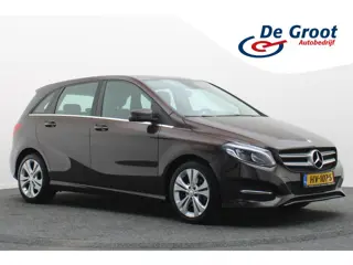 Mercedes-Benz B-Klasse 180 Automaat Sfeerverlichting, Airco, Trekhaak, Stoelverwarming, PDC