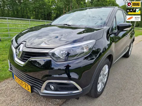 Renault Captur 0.9 TCe Expression dealer onderhouden