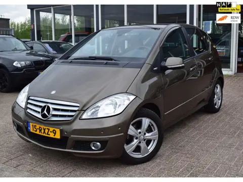 Mercedes-Benz A-klasse 180 Business Avantgarde | automaat| airco|elek ramen+spiegels | parkeersensor