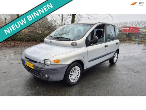 Fiat Multipla 1.6 ELX MET RUIMTE VOOR 6 PRSN