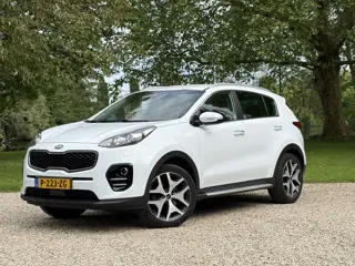Kia Sportage 1.6 GDI Sport, Camera, Sportstoelen, Trekhaak