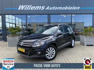 Volkswagen Tiguan 1.4 TSI Sport&Style R-line Edition Panorama Dak, Trekhaak & Lederen Bekleding