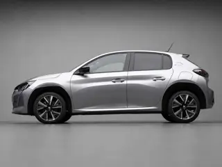 Peugeot 208 1.2 PureTech Allure Sport (APPLE CARPLAY,NAVI,CAMERA,360 VIEW,CLIMATE,CRUISE,GETINT,SPOR