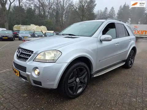 Mercedes-Benz M-klasse 320 CDI AMG xenon/LEER