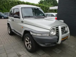 SsangYong Korando 2.9 TDL 4WD! 2800 TREKGEWICHT! GRIJS KENTEKEN!