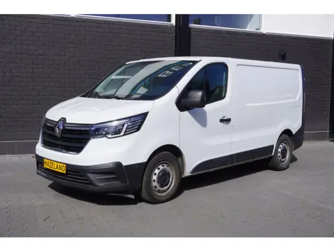 Renault Trafic 2.0 dCi 130PK EURO 6 - Airco - Navi - Camera - Cruise - €15.900,- Excl.