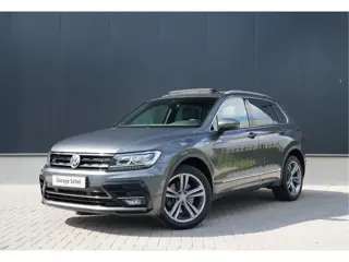 Volkswagen Tiguan 2.0 TSI 4Motion R-Line - Pano - Trekhaak - Navi - Camera - Stoelverwarming - Rijkl