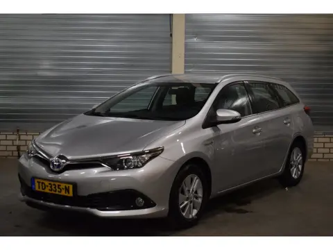 Toyota Auris Touring Sports 1.8 Hybrid Executive 117.000KM + Camera|Parkeersensoren|Navigatie|Blueto