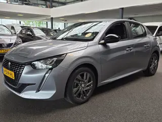 Peugeot 208 1.2 PureTech Active Pack (bj 2022)