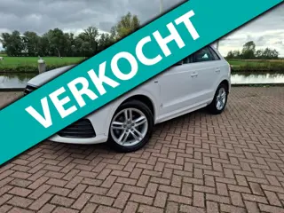 Audi Q3 1.4 TFSI CoD Sport Pro Line S Clima Cruise Trekhaak Allseason banden